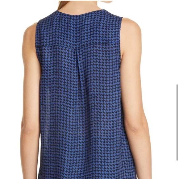 L'AGENCE Mila Draped Sleeveless Silk  Blouse - Picture 4 of 9